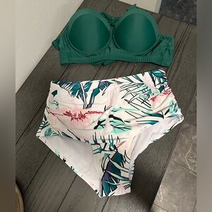 Women’s bathing suit 2piece NEW LG